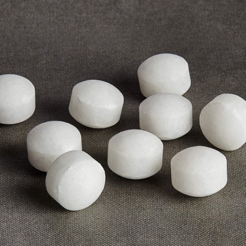High-purity white naphthalene balls for cloth protection and pest control by Krishna Plastic.